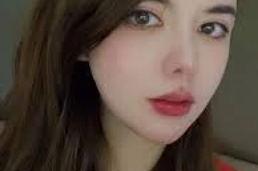 官宣生子女顶流索赔天价解约费粉丝互殴娱乐圈又乱了