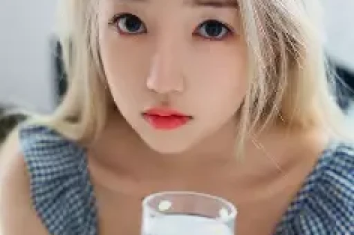 KTV聚会照被疯传!郭麒麟认了是本人！严浩翔私生公开小号关注列表