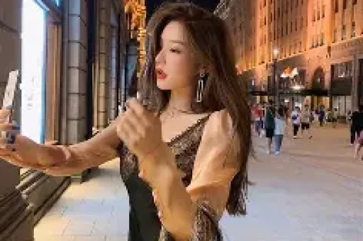 黄景瑜张艺上再曝瓜！八年纠葛翻红浪姐王雨馨暗怼不停